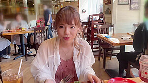 0002621_デカパイスリムの日本人の女性が潮吹きする激パコのセクース