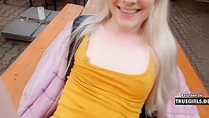 18yo Wird Outdoor Auf Tisch Gefickt!!