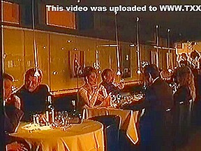 2 whore fight nude in the restaurant
