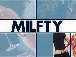 A MILFs Happy Ending - MYLF