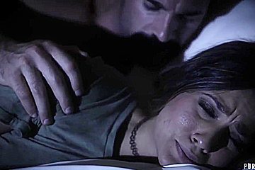 A teen 18+ Has A Late Nigh Bedroom Sex With Her Bad Charles - Charles Dera And Jaye Summers