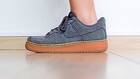 ALL MY SNEAKERS I Blondie