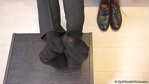 Alexander's Size 10 Feet - Alexander