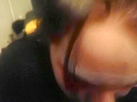 Amateur Deepthroat 10 Min