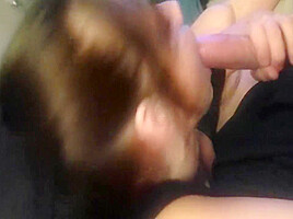 Amateur Deepthroat 10 Min