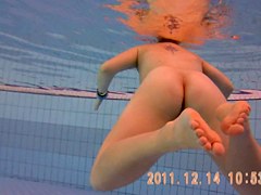 Amateur beauty is swimming nude on under water 3