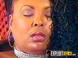 Amazing Milf Blowing Long Dick