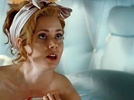 Amy Adams - Miss Pettigrew Lives for a Day (2008)