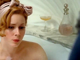 Amy Adams - Miss Pettigrew Lives for a Day (2008)