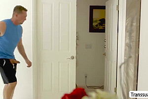 Angry Ts Caught Boyfriend Fucking Stepsis