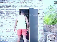Anmol Khan, Jyoti Mishra And Sapna Sappu In Naweli Bhabhi Uncut