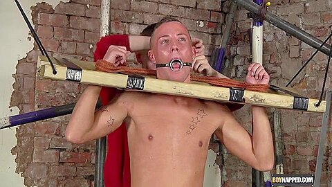 Ashton Knows How To Drain A Cock - Kenzie Mitch And Ashton Bradley