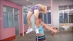 Asian overhead lift 2