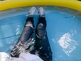 Asics and Jeans Wetlook Masturbation