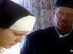 Auch Nonnen Brauchen Mal Einen Schwanz Im Kloster