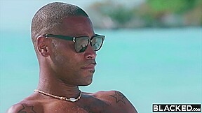 Bbc-loving Indulges Her Anal Fantasy On Vacay - Li Ya