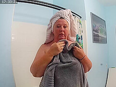 Bbw Mrs Mae ahower peak