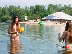 Beautiful nude beach girl secretly filmed by a