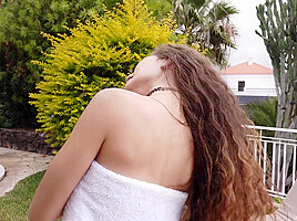 Before Bathing - Sex Movies Featuring Irene Rouse