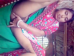 Bengali Village Housewife Pussy Show On Selfie Cam