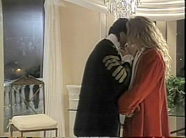 Best Lesbian, Blonde sex scene