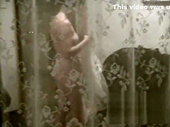 Best peeper , Showers adult scene