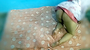 Bhabhi Ko Kela Khila Kr Choda Hard Sex Doggy Style Hindi Audio