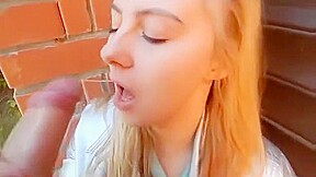 Blondi sip of sperm gardener