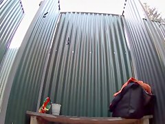 Blowjob in the beach shower cabin (Camaster)