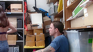 Boyfriend Has No Mercy For His Shoplifting Girlfriend
