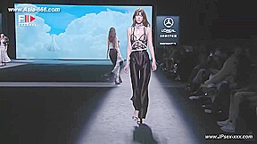 Braless Trends in Women's Fashion Style Compilation for Adventurous Dressers 5