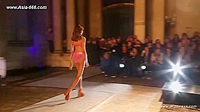 Braless Trends in Women's Fashion Style Compilation for Adventurous Dressers 5
