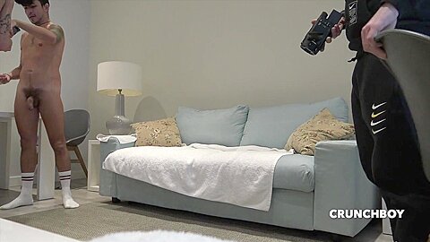 Cam Porn With Leo Bulgari Used Raw By Bony Babyron - BarebackSpyCam