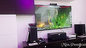 Camera Girl Miss Pussycat Pov Dildoing Xbox Playing Gamer Girl Margarita