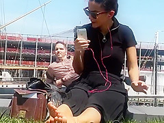 Candid NYC Sexy Feet Two women Soles