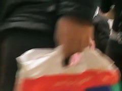 Candid jeans video of a brunette with amazing legs