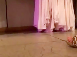 Candid woman with meaty feet in mules