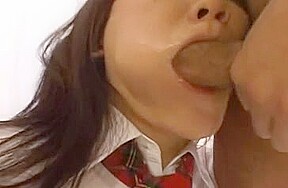 Chick rides a hard dong and gets a facial