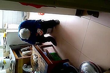 Chinese 75yo Granny Creampie