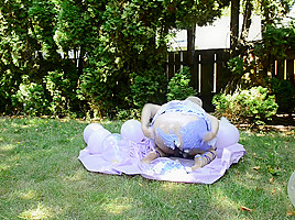 Chubby princess smashes cake with her big ass