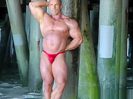 Con! The Red Devil on the beach!