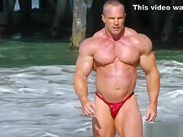 Con! The Red Devil on the beach!