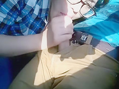 Couple train BJ fun