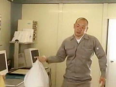 Crazy Japanese slut Ren Suzuki in Amazing Fingering, Cunnilingus JAV clip