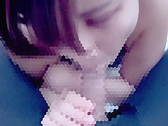 たっふりの唾液て音を立てなからエロチンホをしゃふり尽くしちゃう Cum In Mouth Swinger