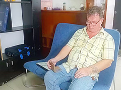 Customer Fucks The Secretary To Mouth And Pussy Full Video