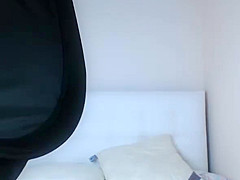 Cute Japan Babe Orgasm On Cam Show