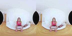 CzechVRCasting 126 She Swallows