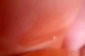 Daisy gives a reverse footjob