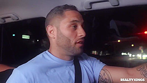 Damon Dice And Anya Ivy - Hourglass-bodied Lady Has Coitus In A Car